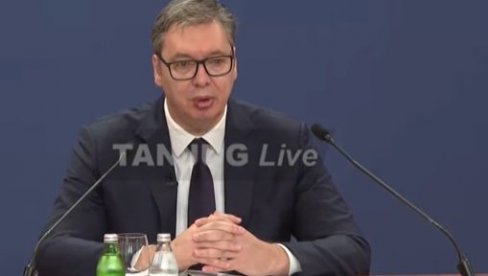 ZA BOLJI ŽIVOT GRAĐANA SRBIJE: Vučić predstavlja novi paket ekonomskih mera (VIDEO) ZA BOLJI ŽIVOT GRAĐANA SRBIJE: Vučić predstavlja novi paket ekonomskih mera (VIDEO)