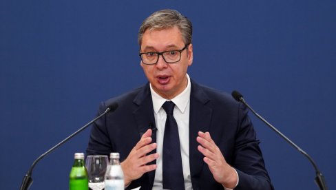ISPUNJENI SVI ZAHTEVI SINDIKATA Vučić: U oktobru se očekuju dodatna povećanja ISPUNJENI SVI ZAHTEVI SINDIKATA Vučić: U oktobru se očekuju dodatna povećanja