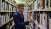 ДРЖАЊЕ ПРЕДАВАЊА СРБИМА НИКАДА НИЈЕ ДОБРА ОПЦИЈА Гујон оштро одговорио Марти Кос: Лицемерје никада није опција ДРЖАЊЕ ПРЕДАВАЊА СРБИМА НИКАДА НИЈЕ ДОБРА ОПЦИЈА Гујон оштро одговорио Марти Кос: Лицемерје никада није опција