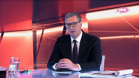 ВУЧИЋ О ТВИТУ ШОЛАКОВОГ УРЕДНИКА И ЈУНАЈТЕД МЕДИЈИ: Све паре стрпали у џепове, и сада су се посвађали око пара