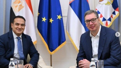 ВУЧИЋ СА АМБАСАДРОМ ЕГИПТА САЛАХОМ: Захвалан за његов допринос унапређењу дијалога (ФОТО) ВУЧИЋ СА АМБАСАДРОМ ЕГИПТА САЛАХОМ: Захвалан за његов допринос унапређењу дијалога (ФОТО)