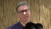 РЕКАО МИ ЈЕ ИВИЦА ЗА ТА 3 МЕТКА Вучић о претњама Дачићу: Ни криви, ни дужни су на мети људи који мисле да имају право да се иживљавају РЕКАО МИ ЈЕ ИВИЦА ЗА ТА 3 МЕТКА Вучић о претњама Дачићу: Ни криви, ни дужни су на мети људи који мисле да имају право да се иживљавају