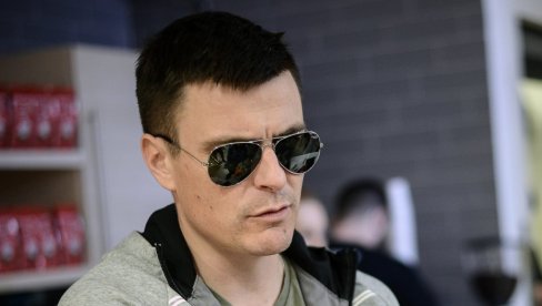 VUK KOSTIĆ OŠTAR: Takva mi sigurno neće rađati decu i ići pred staru majku VUK KOSTIĆ OŠTAR: Takva mi sigurno neće rađati decu i ići pred staru majku