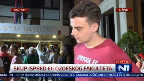 БЛОКАДЕРЕ ПРЕДВОДИ НИКОЛА ПЛЕМИЋ: Активиста антисрпског ПСГ-а који признаје да се служе нацистичком методама! (ВИДЕО) БЛОКАДЕРЕ ПРЕДВОДИ НИКОЛА ПЛЕМИЋ: Активиста антисрпског ПСГ-а који признаје да се служе нацистичком методама! (ВИДЕО)