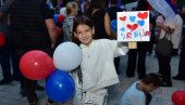 ВЕЛИЧАНСТВЕНО! Најлепши призори на скупова против блокада широм Србије (ФОТО) ВЕЛИЧАНСТВЕНО! Најлепши призори на скупова против блокада широм Србије (ФОТО)