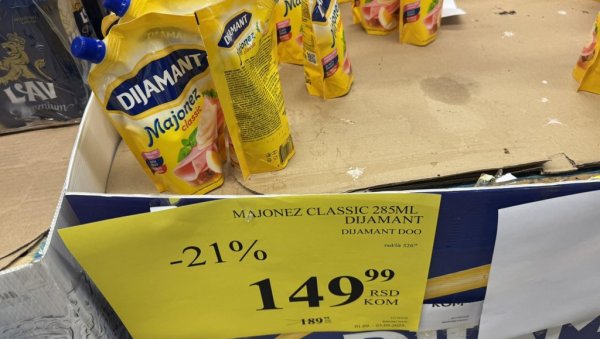 МАЈОНЕЗ ЈЕФТИНИЈИ ЗА 20%, ШПАГЕТЕ СА 110 НА 82: Ниже цене бројних производа у Зрењанину (ВИДЕО) МАЈОНЕЗ ЈЕФТИНИЈИ ЗА 20%, ШПАГЕТЕ СА 110 НА 82: Ниже цене бројних производа у Зрењанину (ВИДЕО)