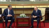 РАЗГОВАРАЈУ ПУТИН И ВУЧИЋ У ПЕКИНГУ: Спремни за заједнички рад на учвршћивању односа у будућности (ВИДЕО) РАЗГОВАРАЈУ ПУТИН И ВУЧИЋ У ПЕКИНГУ: Спремни за заједнички рад на учвршћивању односа у будућности (ВИДЕО)