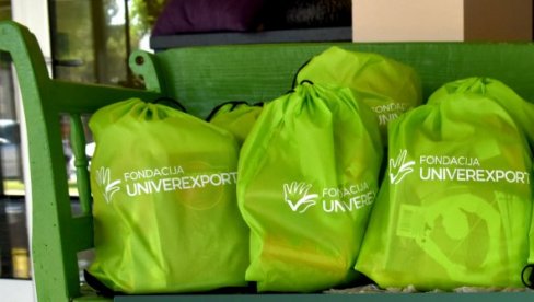 Фондација Univerexport у претходних десет година обрадовала готово 100.000 малишана: Осмеси првака ове године у 27 градова и општина Фондација Univerexport у претходних десет година обрадовала готово 100.000 малишана: Осмеси првака ове године у 27 градова и општина