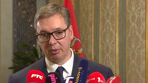 ЊИМА САМО ЧИКЕ У БЕЛОМ МОГУ ДА ПОМОГНУ: Вучић о коментарима да је разговор са председником Кине направио штету ЊИМА САМО ЧИКЕ У БЕЛОМ МОГУ ДА ПОМОГНУ: Вучић о коментарима да је разговор са председником Кине направио штету