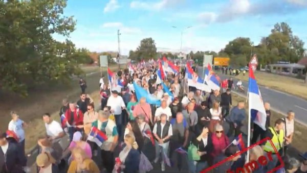 ОВО ЈЕ НАША СРБИЈА: Грађани послали снажну и јасну поруку (ВИДЕО) ОВО ЈЕ НАША СРБИЈА: Грађани послали снажну и јасну поруку (ВИДЕО)