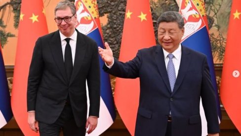 SRBIJA I KINA SU ČELIČNI PRIJATELJI Vučić se oglasio nakon susreta sa Si Đinpingom (FOTO) SRBIJA I KINA SU ČELIČNI PRIJATELJI Vučić se oglasio nakon susreta sa Si Đinpingom (FOTO)