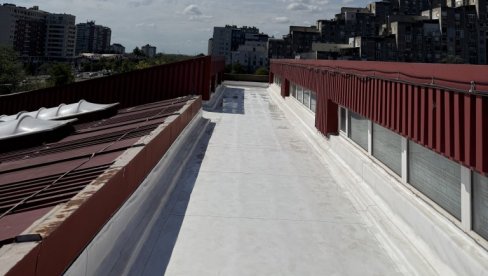 СИГУРНИЈИ ПРОСТОР ЗА УЧЕНИКЕ: Општина Нови Београд улаже у објекте СИГУРНИЈИ ПРОСТОР ЗА УЧЕНИКЕ: Општина Нови Београд улаже у објекте