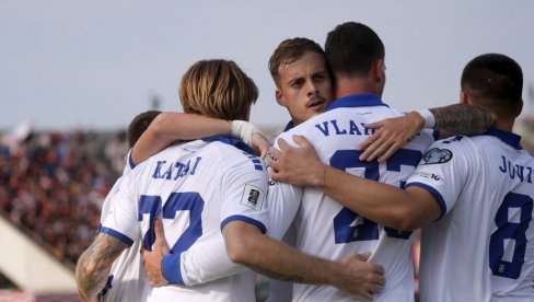 PRENOS, LETONIJA - SRBIJA: Piksi se hvata za glavu PRENOS, LETONIJA - SRBIJA: Piksi se hvata za glavu