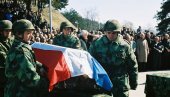 SRAMOTA JE ŠTO PODGORICA KLEČI PRED ZAGREBOM: Poslednji živi svedok mučenja u Lori i udovica logoraša Simovića, za Novosti