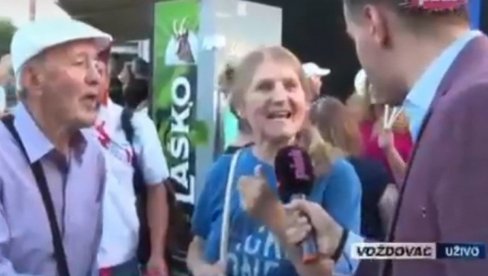 SAMO VERUJEM PREDSEDNIKU VUČIĆU! Penzionerka sa Voždovca poručuje da će za njega glasati doživotno (VIDEO) SAMO VERUJEM PREDSEDNIKU VUČIĆU! Penzionerka sa Voždovca poručuje da će za njega glasati doživotno (VIDEO)