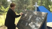 NJEGA NE MOŽE VRATITI NIKO NATO pobio mlade Srbe, Mirkova majka Milica svake godine posećuje mesto gde joj je sin poginuo (VIDEO)