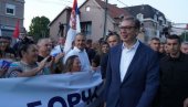NEĆEMO TUČU S BRAĆOM I SESTRAMA Vučić: Rekao sam našim ljudima da se sklone, pametniji uvek popušta