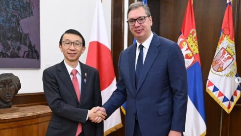 КОНСТРУКТИВАН РАЗГОВОР О ЈАЧАЊУ БИЛАТЕРАЛНЕ САРАДЊЕ Вучић се састао са амбасадором Јапана Акиром Имамуром (ФОТО)