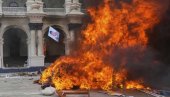 HAOS NA ULICAMA NEPALA: U protestima poginula 21 osoba, 500 povređenih - predsednik prihvatio ostavku premijera Olija