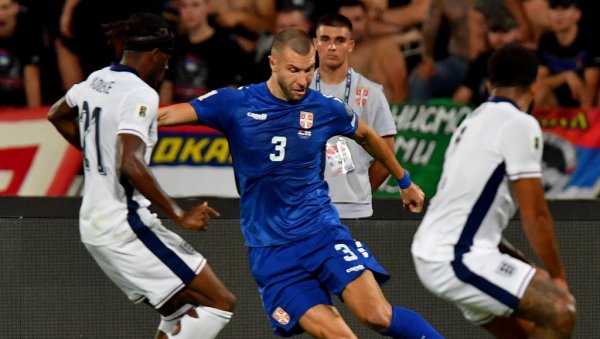 ДОК ГОД ПОСТОЈЕ ШАНСЕ, МИ ЋЕМО ДА СЕ БОРИМО! Страхиња Павловић пред меч Енглеска - Србија