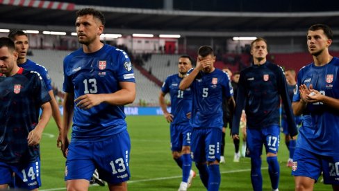 PUKLO JE U SVLAČIONICI ORLOVA! Rade Bogdanović otkrio surovu istinu o reprezentaciji Srbije PUKLO JE U SVLAČIONICI ORLOVA! Rade Bogdanović otkrio surovu istinu o reprezentaciji Srbije