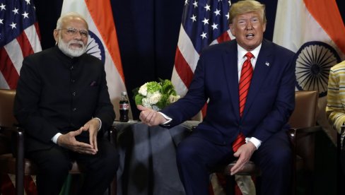 OGLASILI SE TRAMP I MODI: SAD i Indija najavljuju završnicu trgovinskih pregovora OGLASILI SE TRAMP I MODI: SAD i Indija najavljuju završnicu trgovinskih pregovora