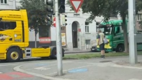MASOVNI PROTESTI U BEČU: Početak kraja lažnog raja MASOVNI PROTESTI U BEČU: Početak kraja lažnog raja