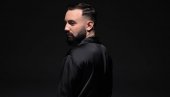 PRIZOR STVARA KNEDLU U GRLU: Filip Mitrović nepomično leži u zavojima na podu (FOTO) PRIZOR STVARA KNEDLU U GRLU: Filip Mitrović nepomično leži u zavojima na podu (FOTO)