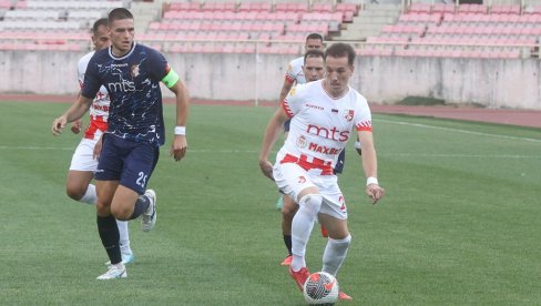 EMOTIVAN DAN NA ČAIRU! Srećković prvenac posvetio pokojnom dedi, Ilić ga proslavio sa porodicom na terenu, (FOTO/VIDEO)