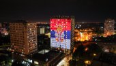 ПРОЈЕКЦИЈА ЗА ПОНОС: Српска тробојка обасјала фасаде студентских домова у Београду (ФОТО)