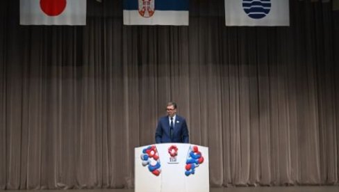 UPRAVO DANAS OBELEŽAVAMO NAŠ VELIKI DRŽAVNI PRAZNIK: Vučić na zvaničnoj ceremoniji predstavljanja Nacionalnog dana Srbije na EXPO Osaka 2025 UPRAVO DANAS OBELEŽAVAMO NAŠ VELIKI DRŽAVNI PRAZNIK: Vučić na zvaničnoj ceremoniji predstavljanja Nacionalnog dana Srbije na EXPO Osaka 2025