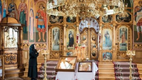 ВЕРНИЦИ СЛАВЕ СВЕТОГ ЈОАНИКИЈА: Дан посвећен ПРВОМ СРПСКОМ ПАТРИЈАРХУ