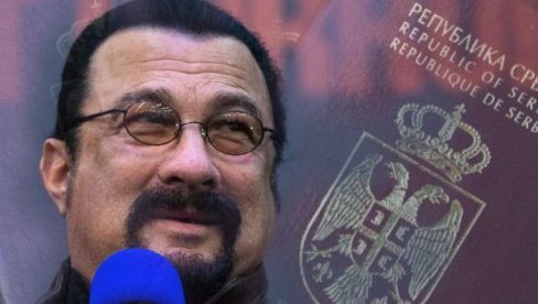 STIVEN SIGAL OTKRIO DA LI KORISTI SRPSKI PASOŠ: Glumac kaže da se u našoj zemlji oseća kao u Toskani - Uživam kad god dođem ovde STIVEN SIGAL OTKRIO DA LI KORISTI SRPSKI PASOŠ: Glumac kaže da se u našoj zemlji oseća kao u Toskani - Uživam kad god dođem ovde