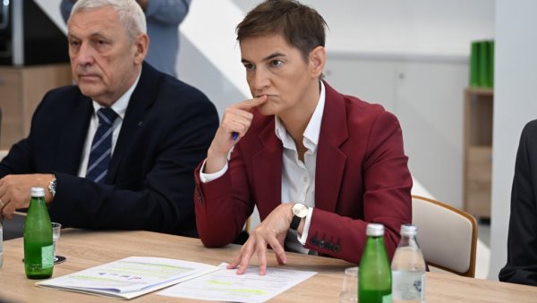 НИСУ ОВО САМО ФРУСТРАЦИЈЕ КОЈЕ НЕСКРИВЕНО ИСПОЉАВАЈУ Брнабић: Ово је кампања против једног човека који им смета