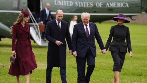 ОКРШАЈ СТИЛА КЕЈТ МИДЛТОН И МЕЛАНИЈЕ ТРАМП: Британска елеганција наспрам амричког гламура (ФОТО) ОКРШАЈ СТИЛА КЕЈТ МИДЛТОН И МЕЛАНИЈЕ ТРАМП: Британска елеганција наспрам амричког гламура (ФОТО)