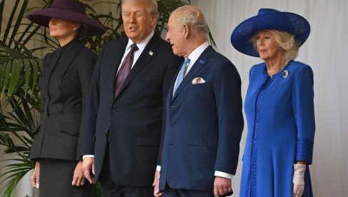 ВРЕДНЕ ДРАГОЦЕНОСТИ: Трампови и краљевска породица разменили скупоцене поклоне ВРЕДНЕ ДРАГОЦЕНОСТИ: Трампови и краљевска породица разменили скупоцене поклоне