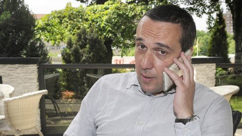 MLADEN MIJATOVIĆ IZVRŠIO GRAĐANSKO HAPŠENJE: Lopov krenuo da pravi haos u prodavnici, voditelj odmah reagovao