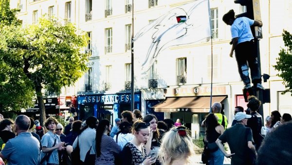 ЛОПТА ЈЕ САДА У ПОЉУ ПРЕМИЈЕРА: Синдикати поставили ултиматум влади у Француској