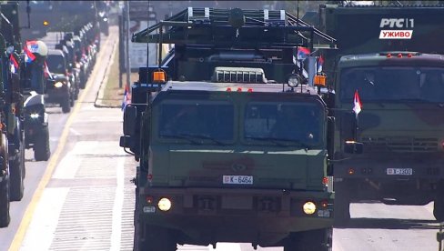 РУСИ ГА ОД ПРВОГ ДАНА КОРИСТЕ У УКРАЈИНИ: На војној паради у Београду приказана Красуха, најновији систем за електронско ратовање РУСИ ГА ОД ПРВОГ ДАНА КОРИСТЕ У УКРАЈИНИ: На војној паради у Београду приказана Красуха, најновији систем за електронско ратовање