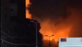 DESETINE ŽRTAVA U GAZI: Izrael od jutros nemilosrdno udara - vojska gađala kuće i škole, nebo se ne vidi od dima (VIDEO)