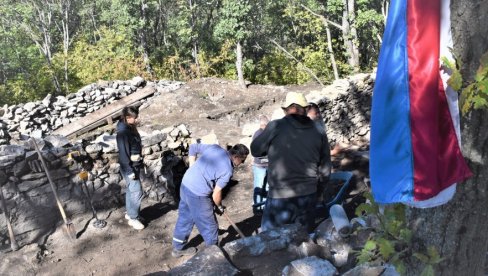 АРХЕОЛОЗИ ОТКРИЛИ ПРЕДНЕМАЊИЋКЕ СРБЕ НА ВЕНЧАЦУ:  Локалитет Градина отвара ново поглавље српске историје