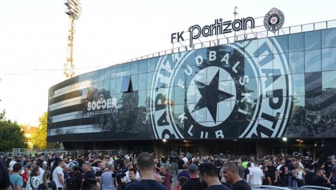 GDE BAŠ ON? Partizan ga jedva oterao, a sada se vraća u Humsku