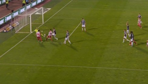 GOL KOJI JE UZBURKAO STRASTI U HUMSKOJ! Partizan je ovako iznenadio Zvezdu u 177. večitom derbiju (VIDEO)