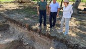 ИЗРАЊА ТВРЂАВА СРПСКИХ ДЕСПОТА: Археолози на чувеном средњевековном локалитету надомак Купинова