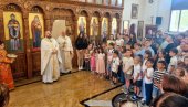 ВЕЛИКА РАДОСТ СРБА У МАРИБОРУ: Освећење Божјег дома