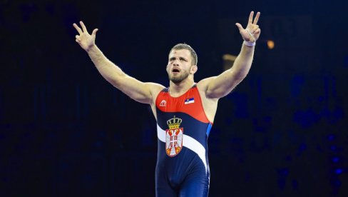 САДА ЈЕ СВЕ ЈАСНО: Александар Комаров најбољи рвач Србије у 2025. години