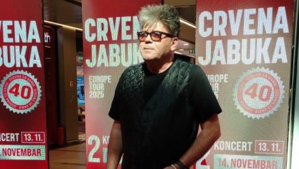 СВАКА ПОЗОРНИЦА ЈЕ НОВА МУЗИЧКА БАЈКА: Дражен Жерић Жера о јубилеју Црвене јабуке“ и популарности (ФОТО)