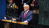 ПЕХОВИ СЕ (НЕ)ДЕШАВАЈУ СЛУЧАЈНО: Зашто је Трамп морао пешке у УН