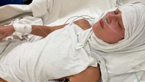 JEZIVE TEORIJE O MISTERIOZNOJ BOLESTI BELE HADID: Sve više ljudi veruje da je NJENA MAJKA kriva za sve i da ona uopšte nije bolesna! JEZIVE TEORIJE O MISTERIOZNOJ BOLESTI BELE HADID: Sve više ljudi veruje da je NJENA MAJKA kriva za sve i da ona uopšte nije bolesna!