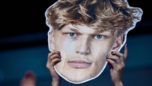 ЖЕЉКО ЈЕ ЗНАО, ПЕЊЕРОЈА НИЈЕ... Мика Муринен након одласка из Партизана